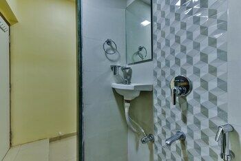Hotel Bkc Inn Bombay Extérieur photo